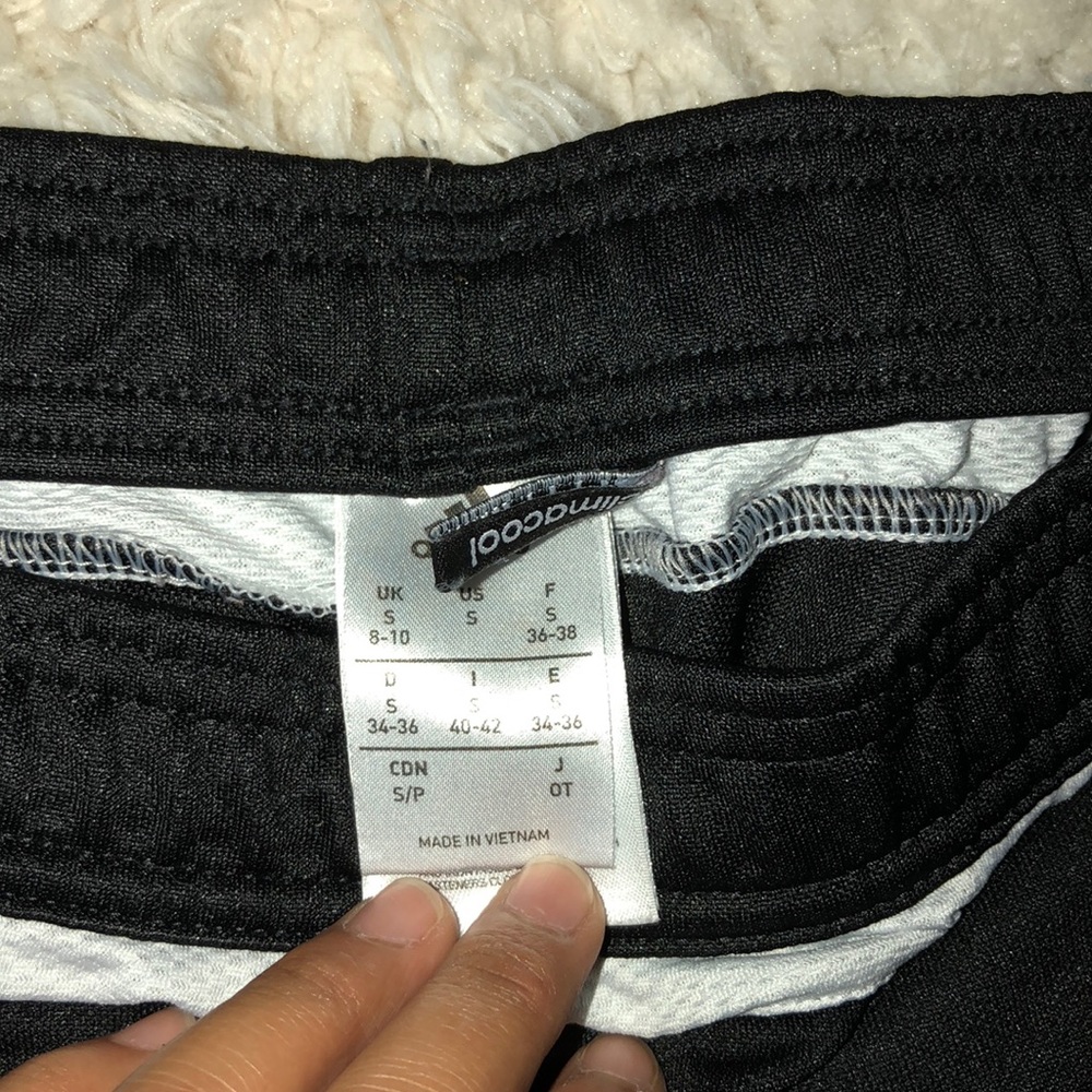 Joggers - Picture 2 of 4
